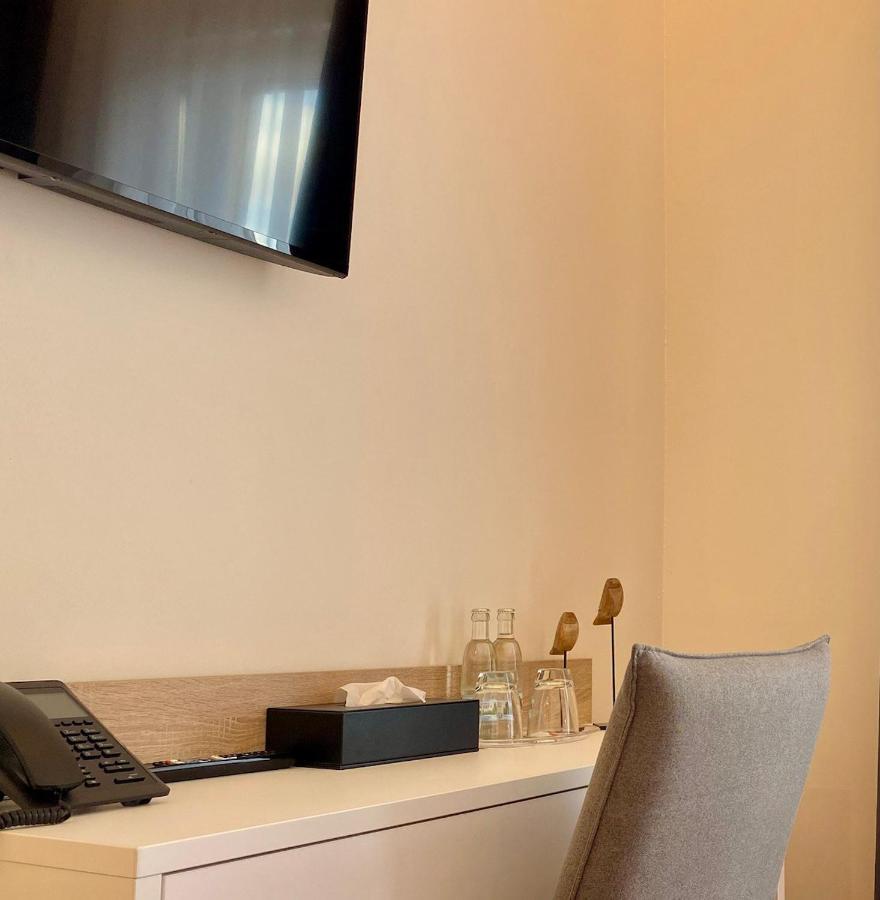 Hotel Am Waldkasino แอร์ฟวร์ท ภายนอก รูปภาพ